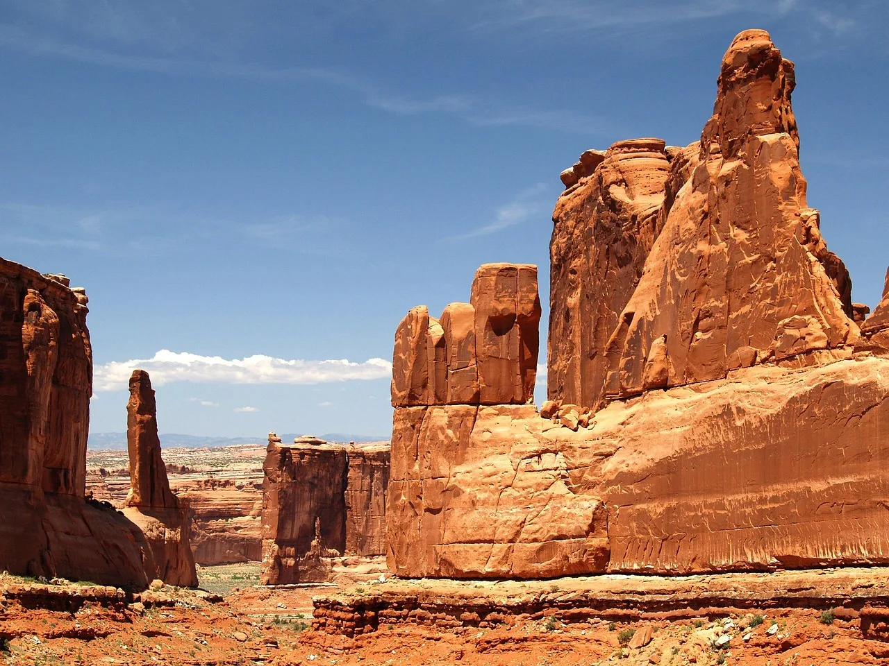sandstones, landscape, rocks, rock formation, scenery, scenic, nature, tourist attraction, national park, arches national park, utah, usa, rocks, rocks, rocks, rock formation, scenery, national park, national park, national park, national park, utah, utah, utah, utah, utah, usa, usa. What an accessible weekend trip costs with one hotel base and free Access Pass entry at Arches and Canyonlands