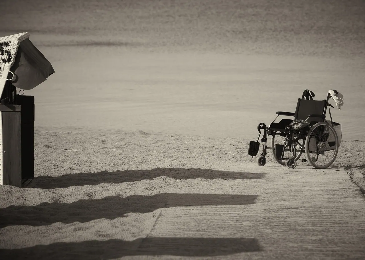 wheelchair, abandoned, mobility, rehabilitation, parked, empty, nobody, monochrome, ill, disability, disabled, nature, beach, sand