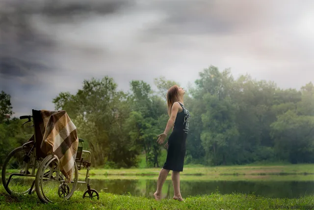 nature, lake, beach, young woman, wheelchair, movement, life, wheelchair, wheelchair, wheelchair, wheelchair, wheelchair. What to Check Before Renting a Wheelchair Van in the U.S.